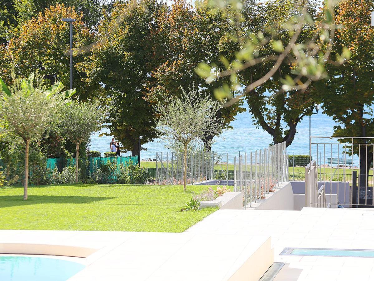 Residence Villa Adriana Bardolino Buitenkant foto
